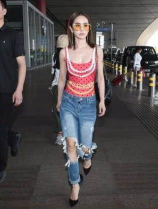 丝袜泳装番号,探寻激情四溢的夏日风情