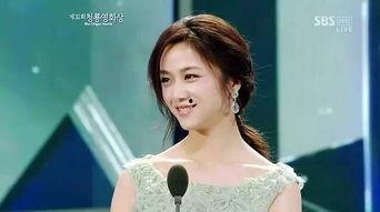 魅力女性视频,展现独特风采的瞬间